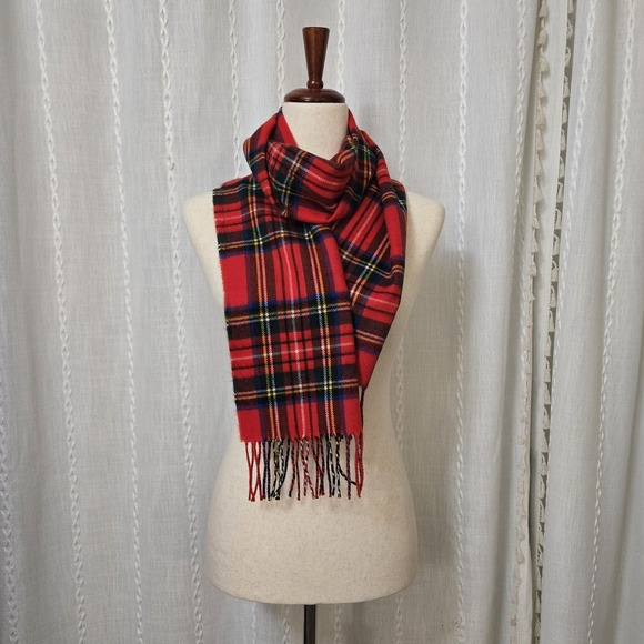 Better Than Cashmere Accessories - Better Than Cashmere Brand Red Tartan Old Money Classic Fringe Preppy Acrylic‎